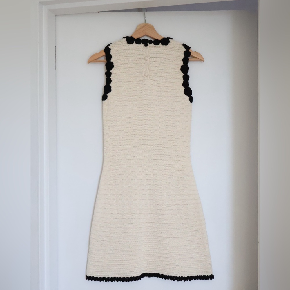 Doen Millicent Knit Dress - Picture 9 of 11